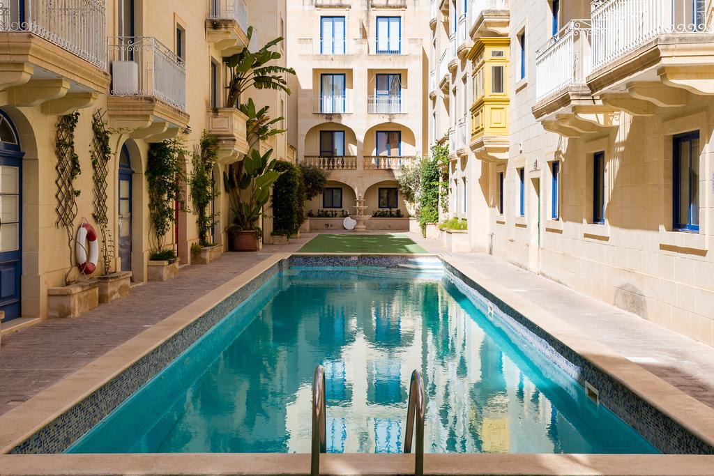 Seaview Luxury Penthouse With Shared Swimming Pool Apartment กฮาจ์นซีเลม ภายนอก รูปภาพ